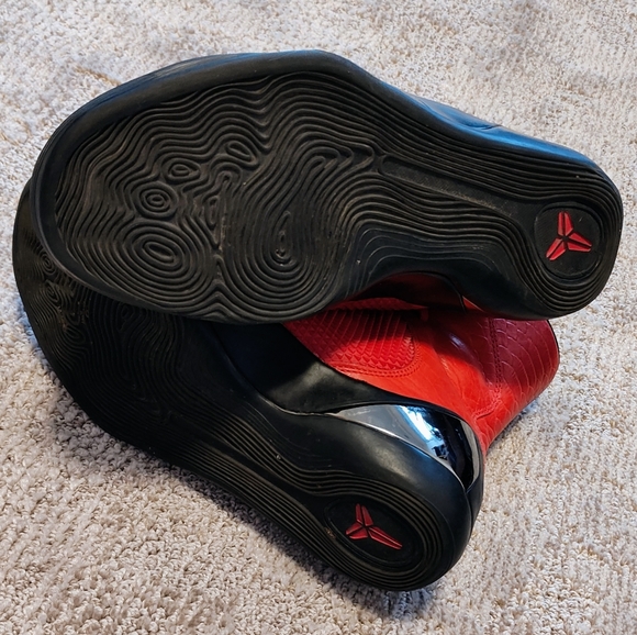 Nike Kobe 9 KRM EXT High Red Mamba - Picture 5 of 7